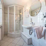 Hotel Neudeck 3*