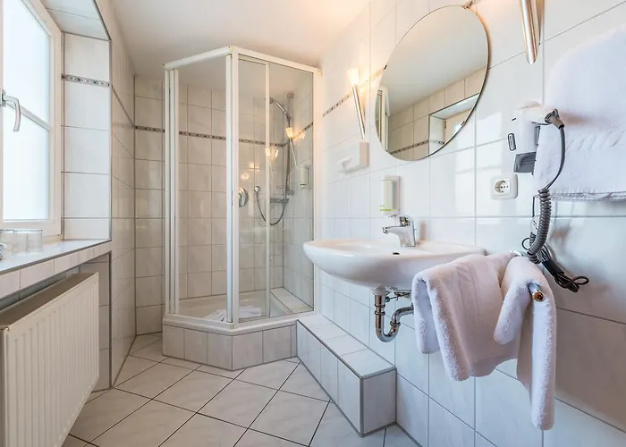 Hotel Neudeck 3*