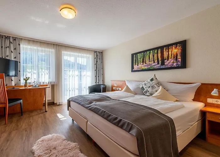 Neudeck Hotel 3*